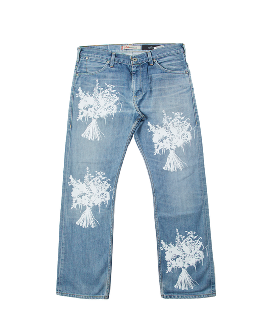 BUY YOUR LOVED ONE FLOWERS Full printed Levi’s W33 L34