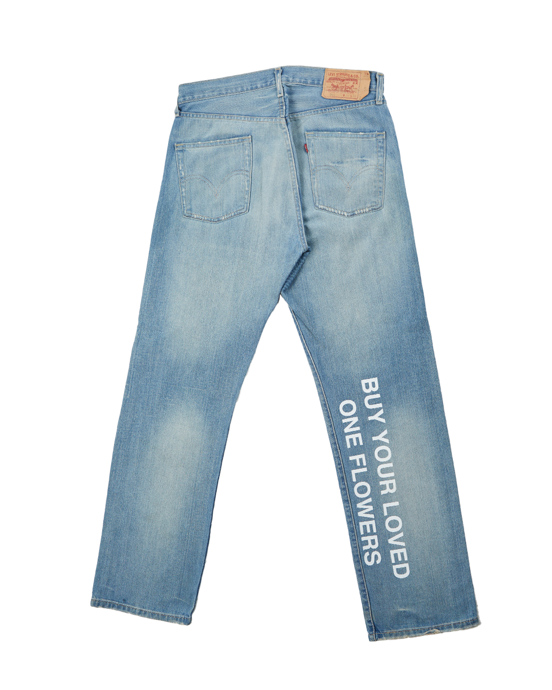 BUY YOUR LOVED ONE FLOWERS Levi’s W33 L32