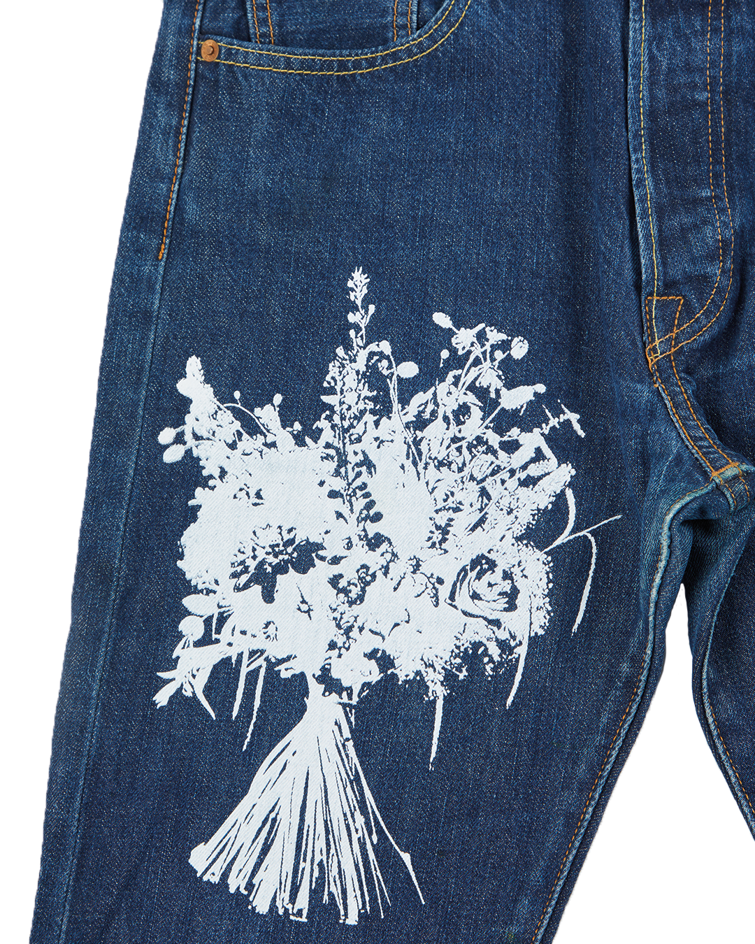 BUY YOUR LOVED ONE FLOWERS Levi’s W29 L32